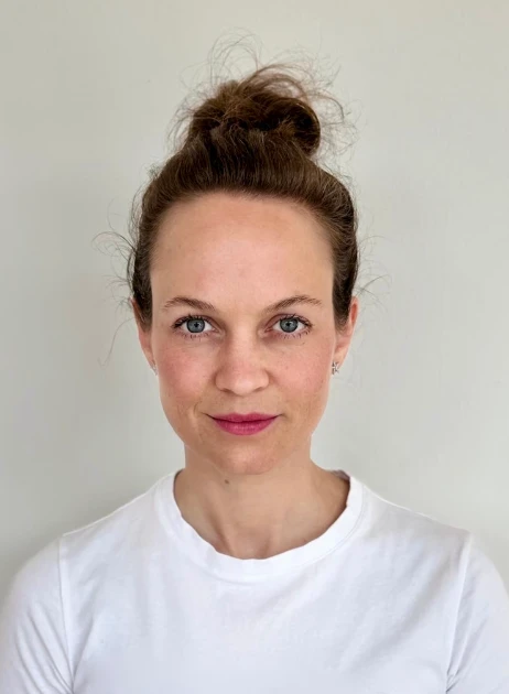 Dr. Laura Marugg